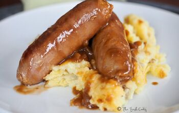 Bangers and Mash With Milk Stout Gravy {Sausage and Mashed Potatoes}