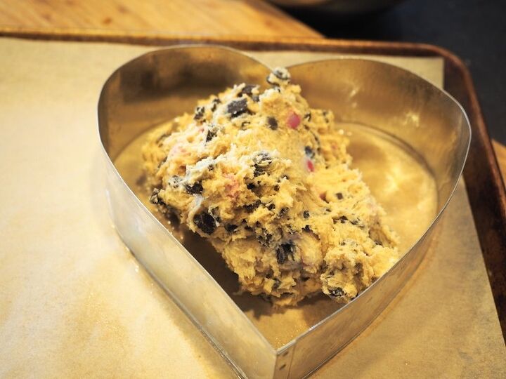 giant heart chocolate chip cookie recipe