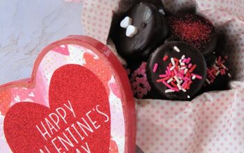 Chocolate Covered Valentine’s Day Oreo Cookies