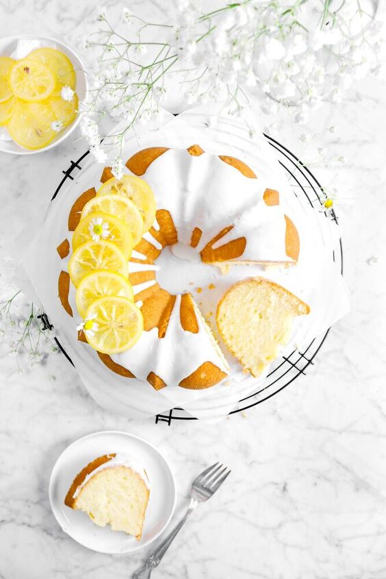 lemon and sour cream pound cake with lemon glaze