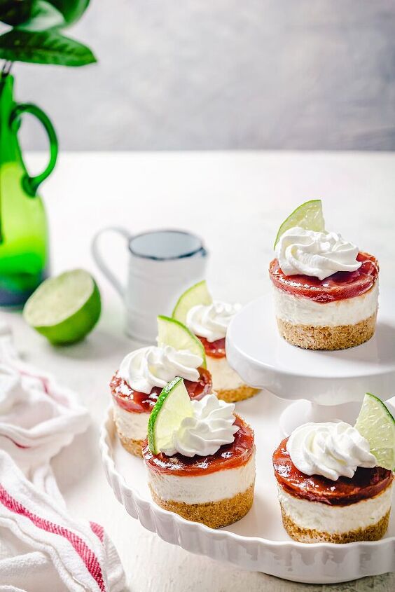 mini lime and guava cheesecakes
