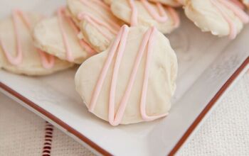 White Chocolate Lemon Shortbread Cookies