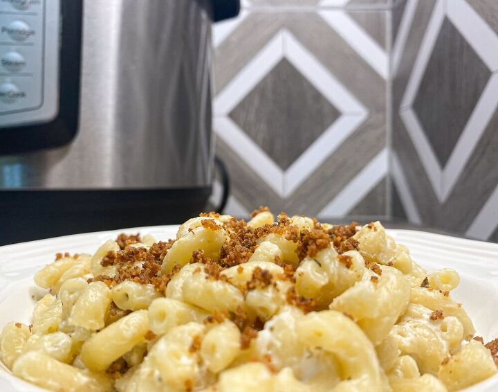 3 minute instant pot goat cheese mac n cheese