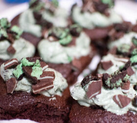 double mint stuffed chocolate cupcakes oreo and andes