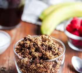 Vanilla Almond Butter Protein Granola | Foodtalk