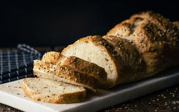 Easy Homemade Bread - No Bread Machine Needed