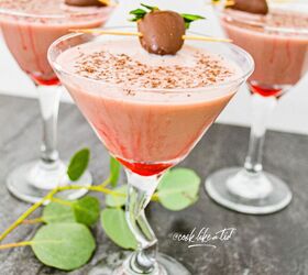 the chocolate covered strawberry martini