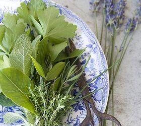 How a bouquet garni saves you time when cooking with fresh herbs