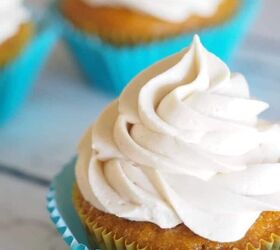 carrot cupcakes with brown sugar cream cheese frosting