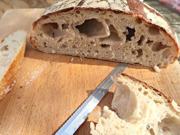 how to make sourdough starter from wild natural yeast