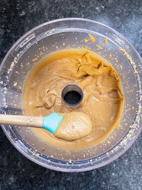 easy keto peanut butter blossom cookies