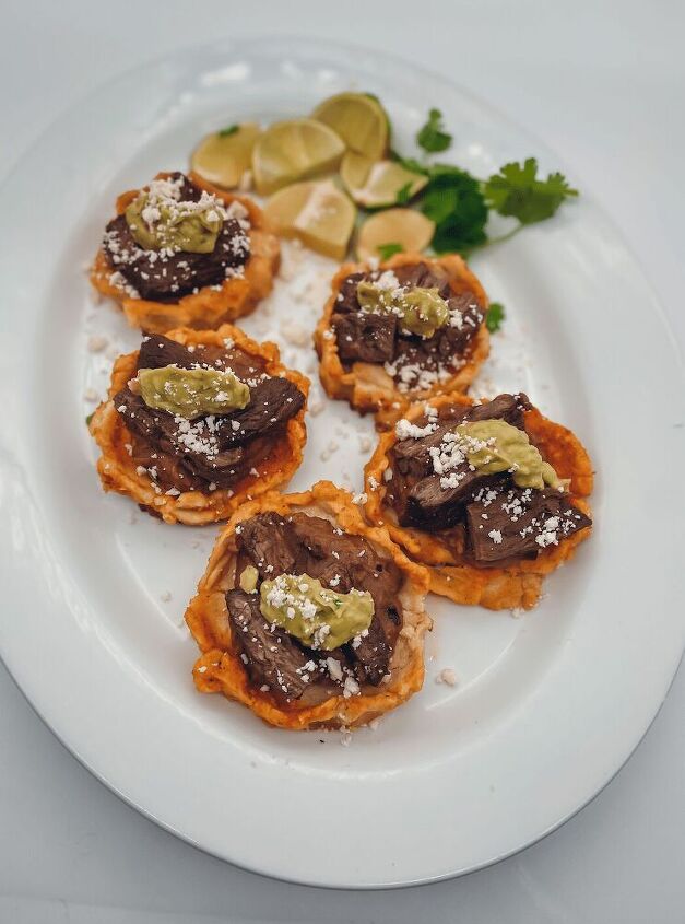 mexican sopes with carne asada