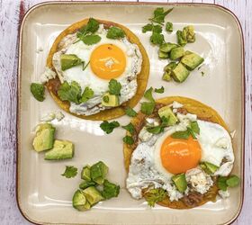 Huevos Rancheros (Fried Tortilla Topped With Sunny-side up Egg)