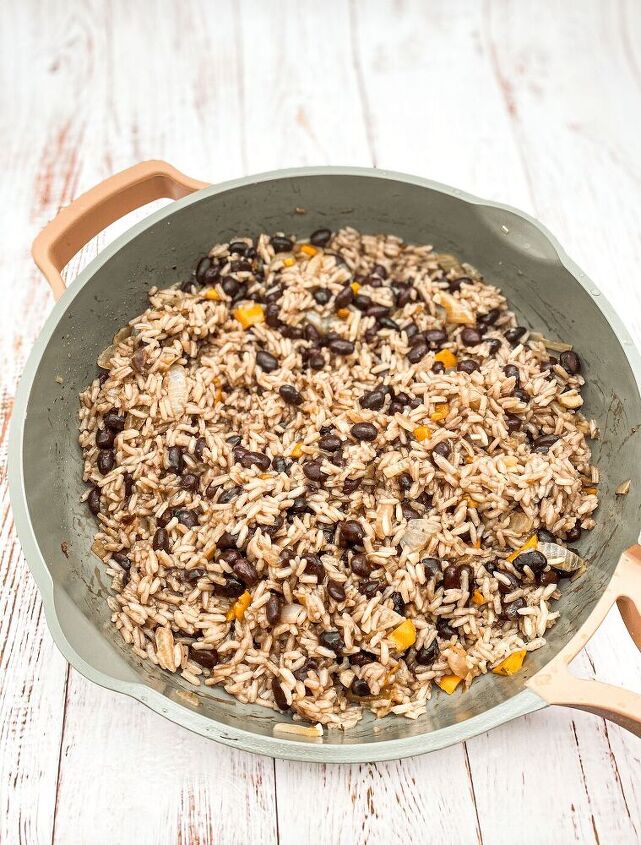 moros y cristianos black beans and rice