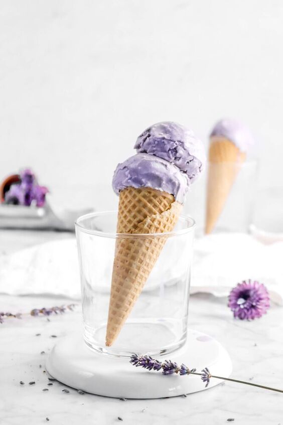 homemade lavender ice cream