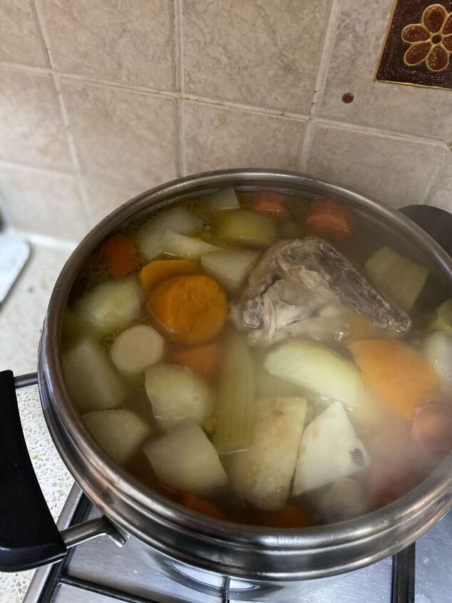 vegetable soup with chicken delicious and healthy