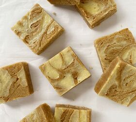 If you like French toast, you're going to go crazy for these dessert bars