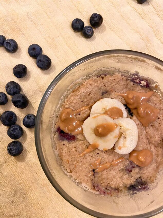 s 10 of the best mug cake recipes to make this winter, Banana Blueberry Mug Cake