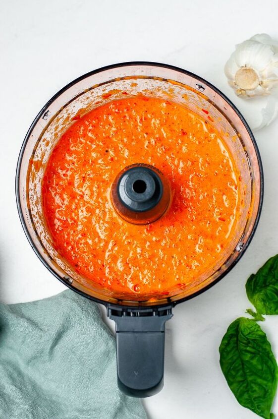 7 ingredient vegan roasted red pepper sauce recipe