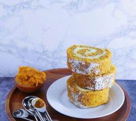 pumpkin cake roll