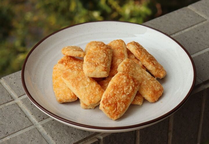 cheese biscuits