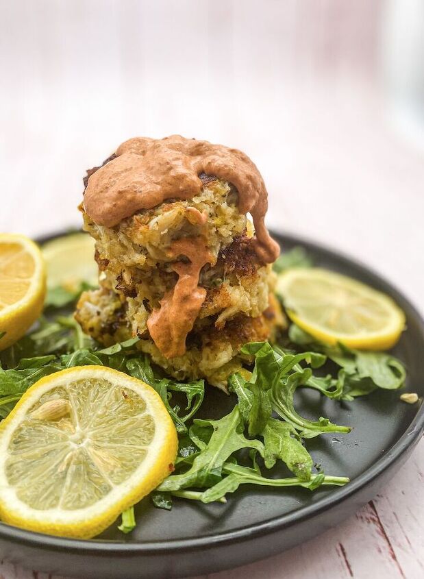 Best Crab Cakes With Chipotle Aioli