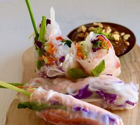 These quick spring rolls are light, colorful, and so healthy