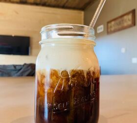 https://cdn-fastly.foodtalkdaily.com/media/2021/03/06/6533193/iced-coffee-with-sweet-cream-cold-foam.jpg?size=720x845&nocrop=1