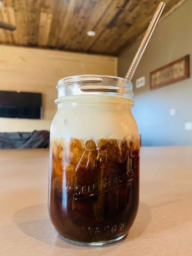 iced coffee with sweet cream cold foam