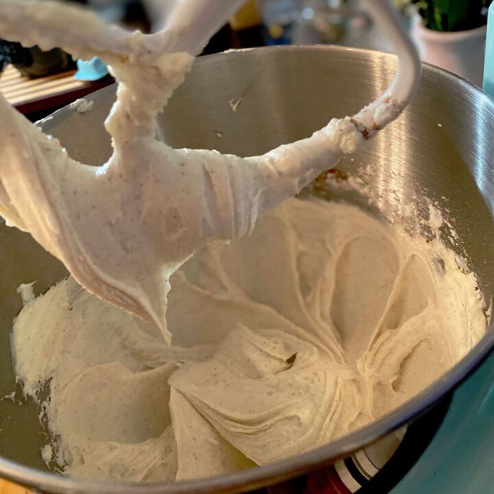 vic s tricks to no bake cannoli cheesecake bites