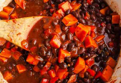 black bean and sweet potato chili