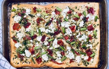 Goat Cheese and Asparagus Flatbread