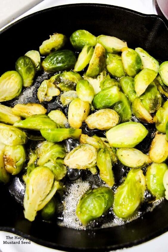 pan roasted brussel sprouts