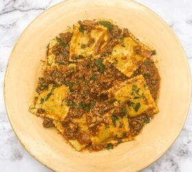 Spinach Ravioli in Meat Sauce
