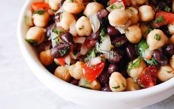 Chickpea and Black Bean Salad (balela Salad)