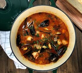 10 seafood recipes for valentines day, Cioppino Seafood Soup
