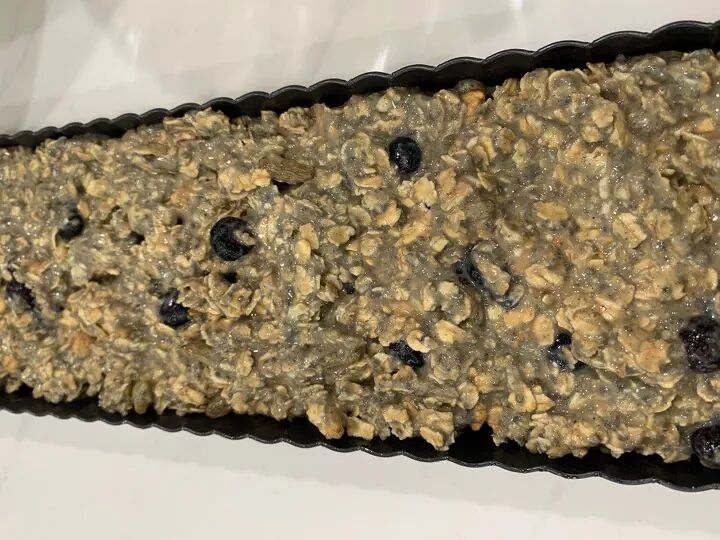 Blueberry Rasians Protein Baked Blueberry, Raisins & Nuts Gluten Free Oatmeal | Foodtalk