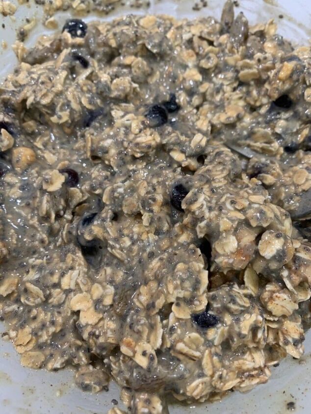 Blueberry Rasians Protein Baked Blueberry, Raisins & Nuts Gluten Free Oatmeal | Foodtalk