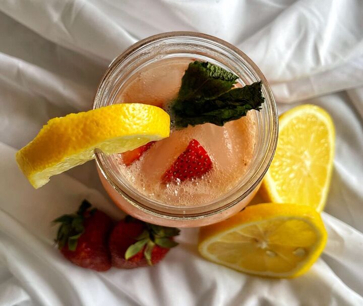 refreshing strawberry lemonade recipe