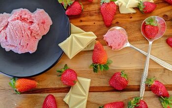 No-Churn Strawberry Coconut Ice Cream