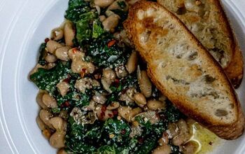 Quick Braised Cannellini Beans and Kale