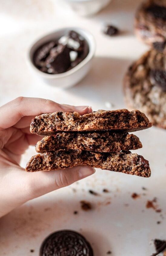 chewy oreo chocolate chip cookies