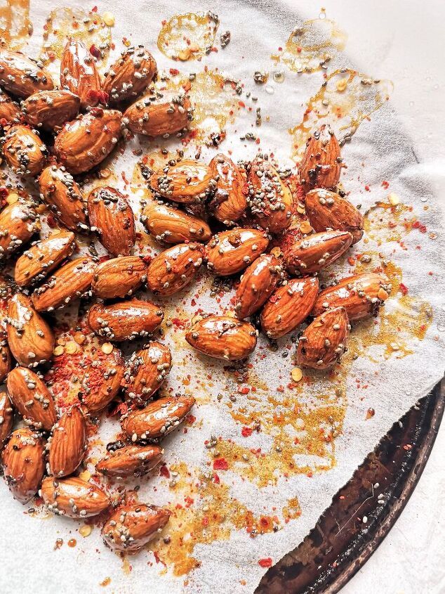 almonds in chili honey