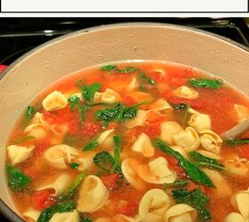 Quick and Easy Spinach Tortellini Soup