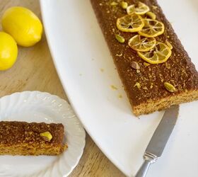 Lemon-Poppyseed-Pistachio Cake