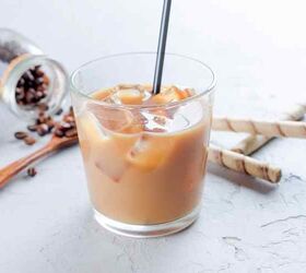 White Chocolate Iced Coffee Recipe (Starbucks Copycat)