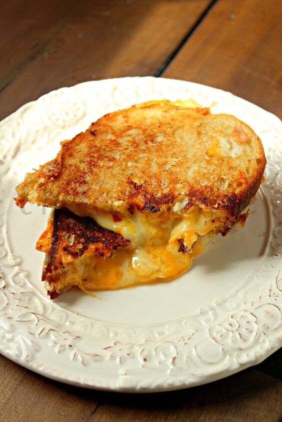 gourmet 4 cheese grilled cheese sandwich