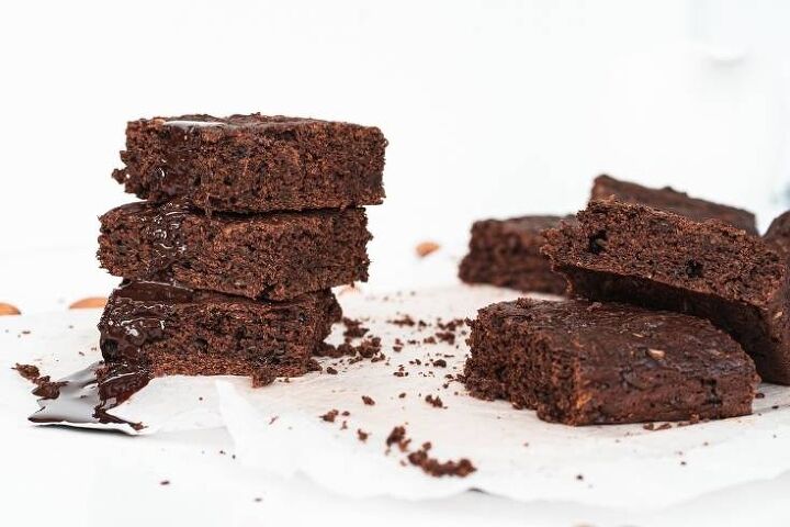 10 amazing mothers day vegan recipes, Zucchini Brownies