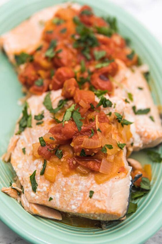 10 keto easter recipes, White Wine Salmon