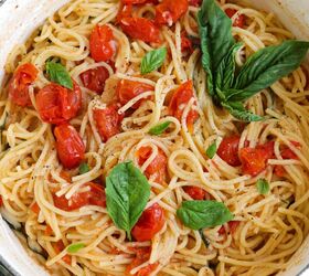 One-Pot No-Boil Easy Vegan Tomato Basil Pasta